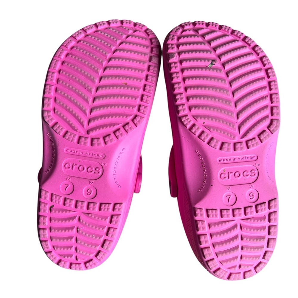 CROCS Women Shoes - Vibrant Pink - Picture 4 of 6